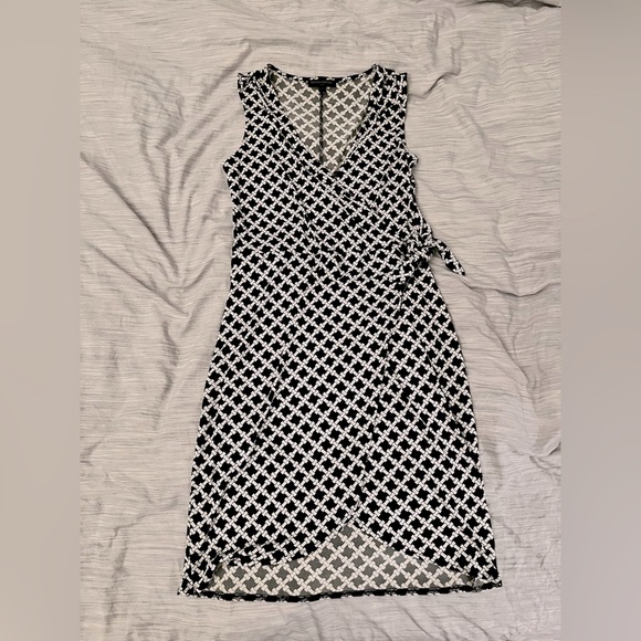 Banana Republic sleeveless wrap dress size Small P - Picture 1 of 1